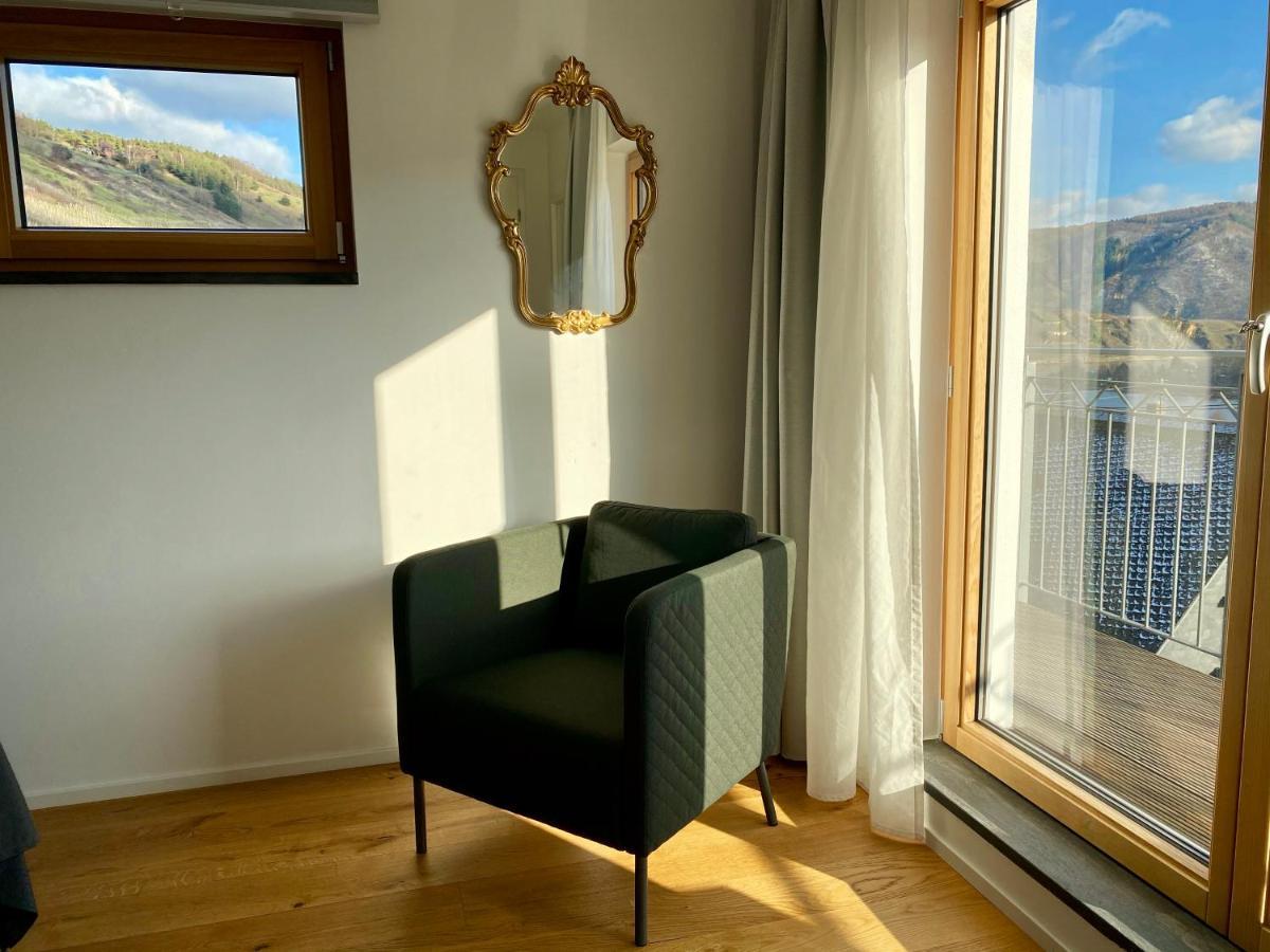 Weingut-Aparthotel Olinger Mehring  Buitenkant foto