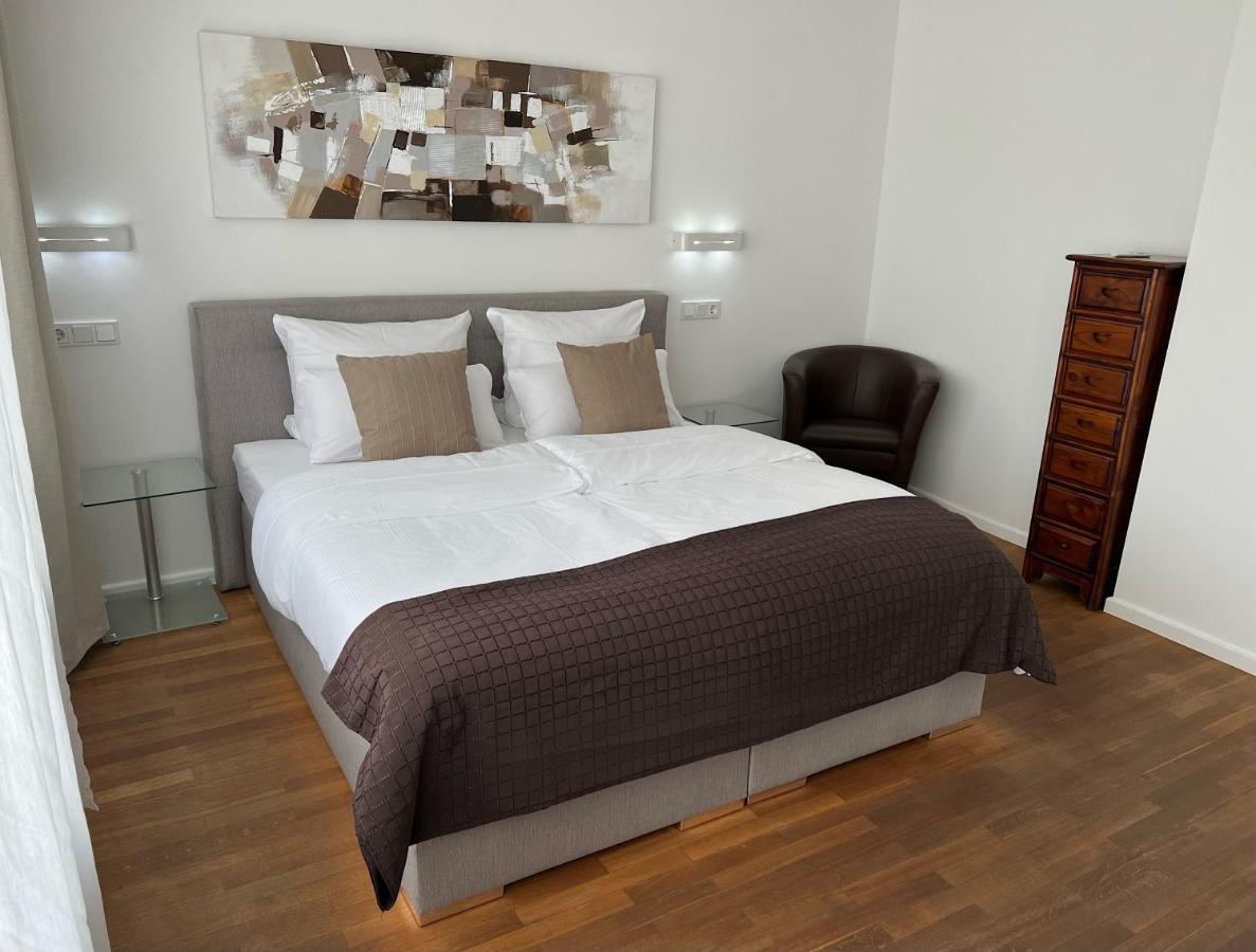 Weingut-Aparthotel Olinger Mehring  Kamer foto