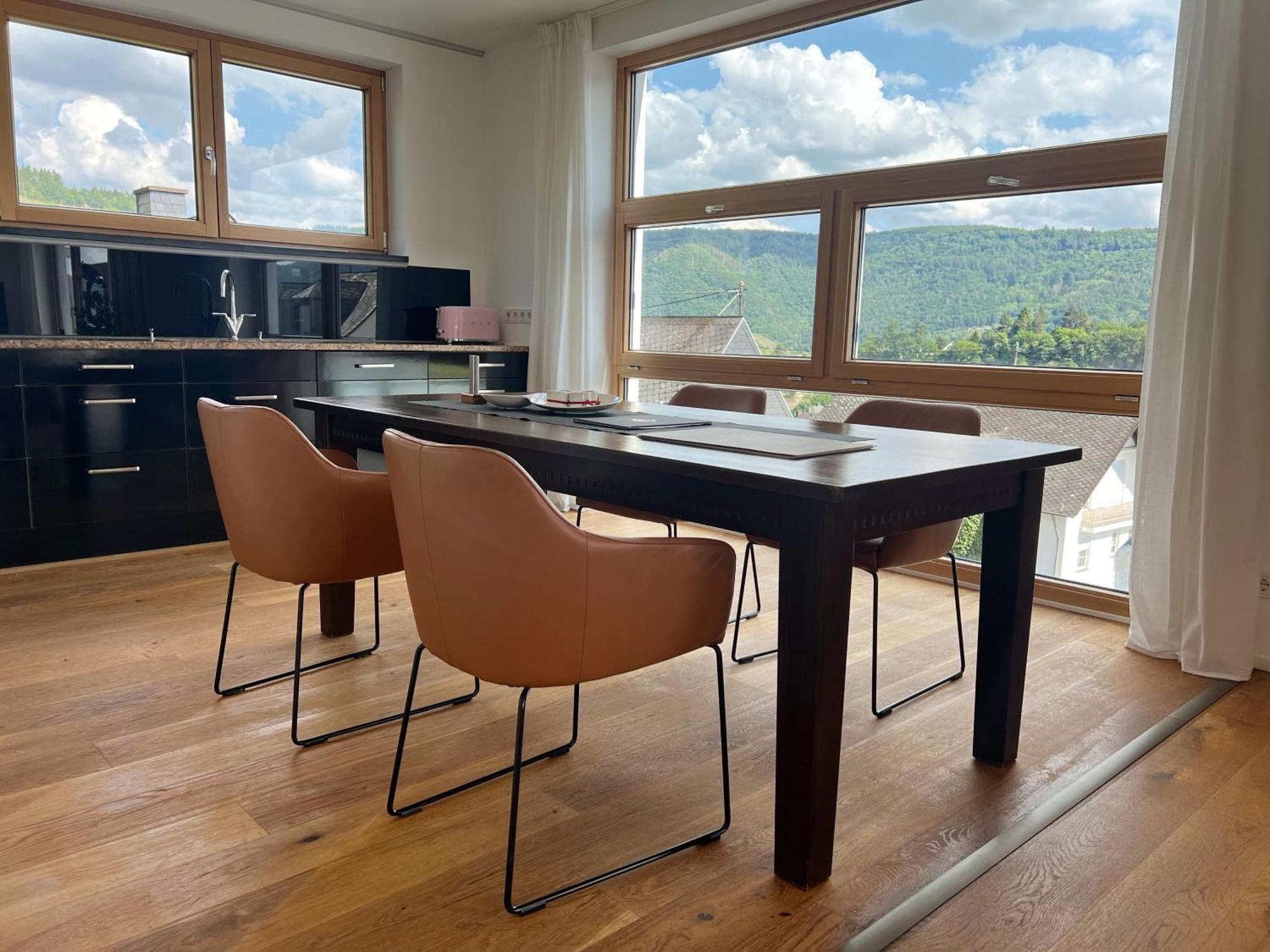 Weingut-Aparthotel Olinger Mehring  Kamer foto